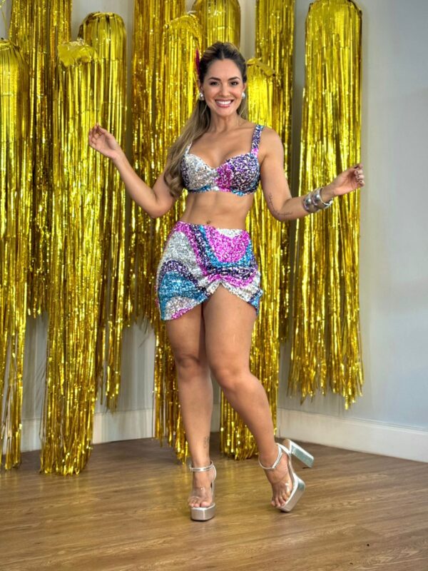 Conjunto Feminino Saia Paetê Drapeada & Top Estruturado Carnaval Glow