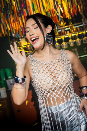 Conjunto Feminino Cropped Trança com Franja + Saia Prata Carnaval Glam