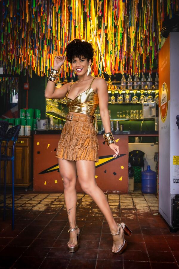 Conjunto Blusa Multiformas + Saia com Franjas Dourada Carnaval Glam