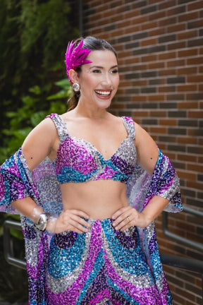 Conjunto Feminino Saia Paetê Curta Estampa Ondas & Cropped Carnaval Glow